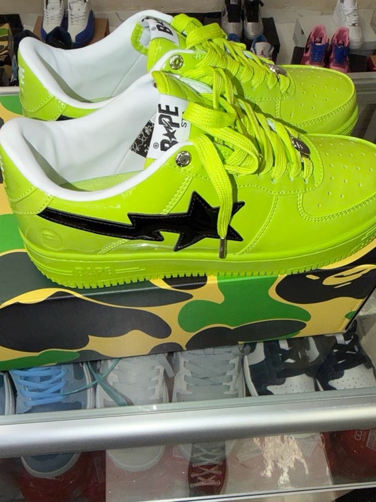 Bapesta Other - BAPE Neon Green Lightning Star Low-Top Sneakers